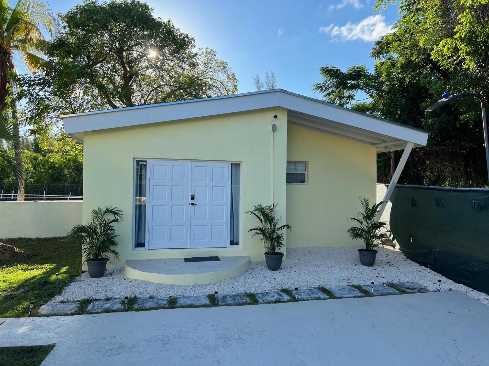 Guesthouse, Beautiful Quiet Location In Nassau, Bahamas Buitenkant foto